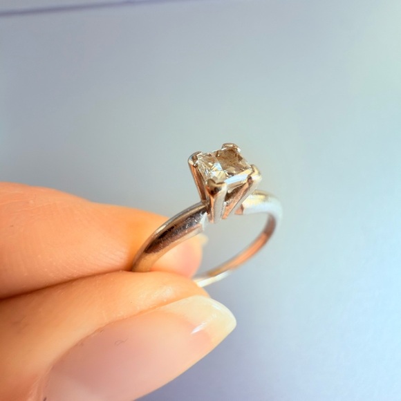 Natural Diamond 1/4 Carat 14k White Gold Classic Princess Cut Contempora… - Picture 5 of 10